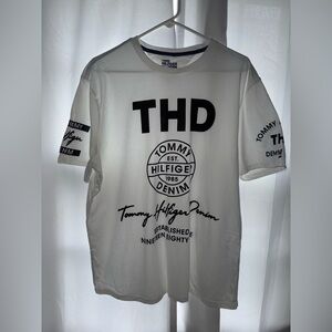 Tommy Hilfiger White Short Sleeve Tee